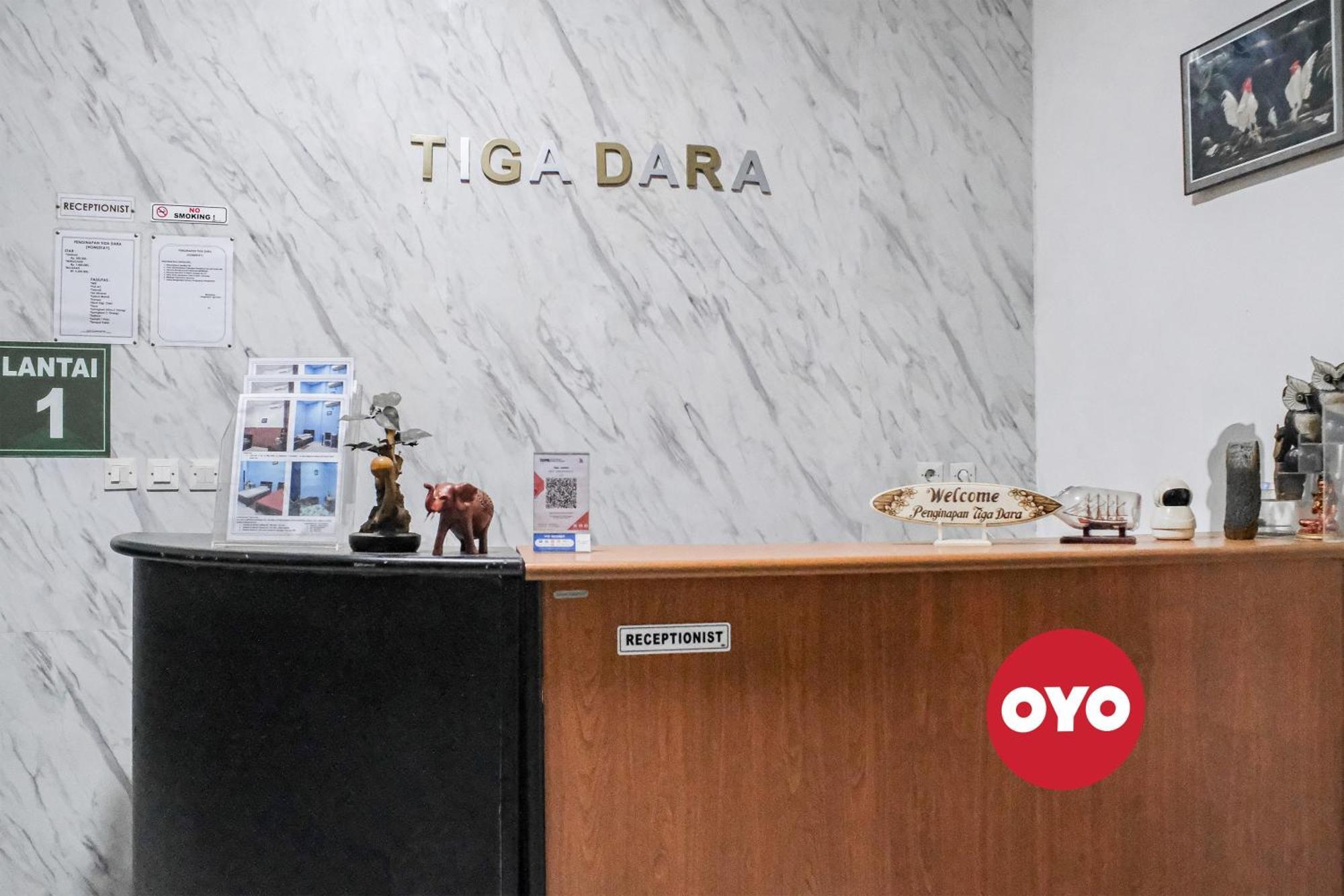 Oyo 93117 Penginapan Tiga Dara Jayapura Luaran gambar
