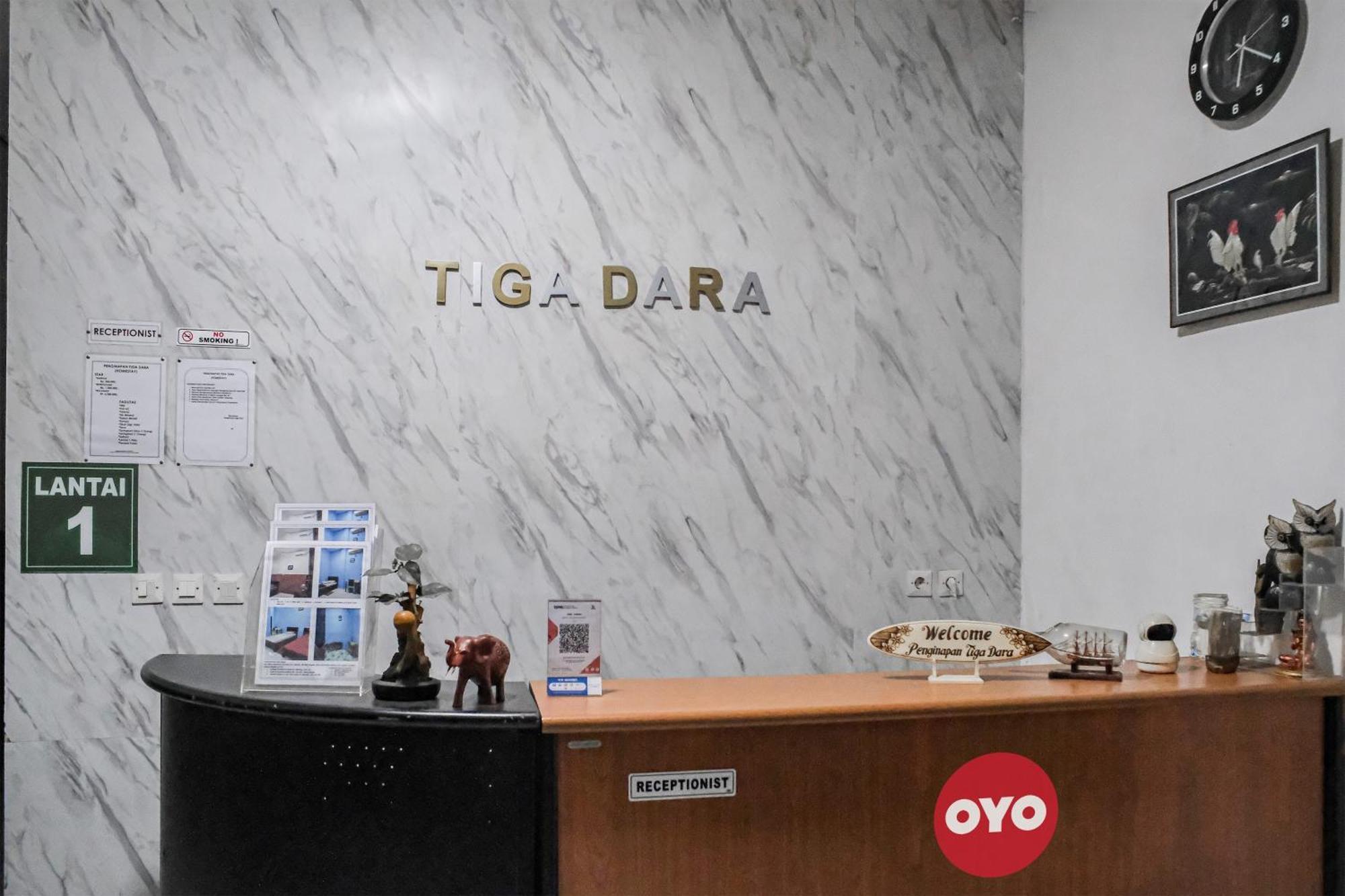 Oyo 93117 Penginapan Tiga Dara Jayapura Luaran gambar